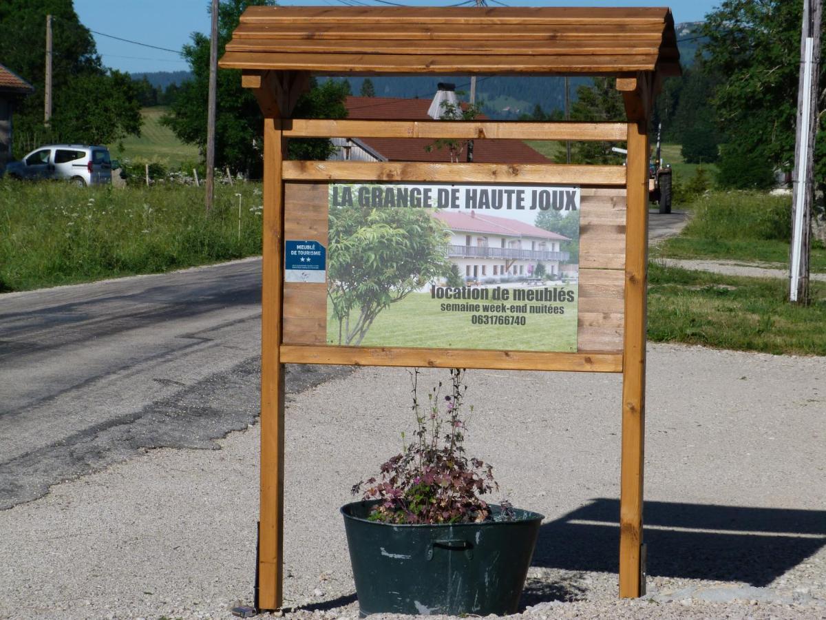 La Grange De Haute-Joux Les Fourgs Eksteriør bilde