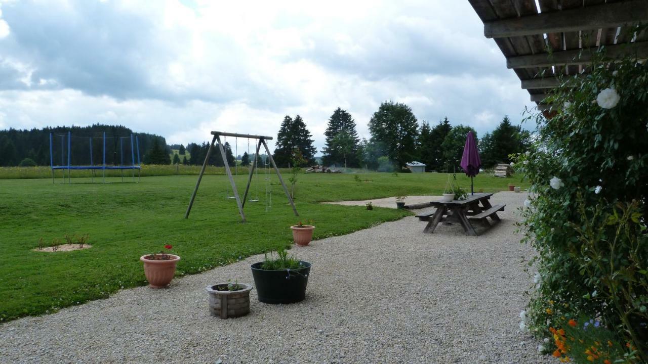 La Grange De Haute-Joux Les Fourgs Eksteriør bilde
