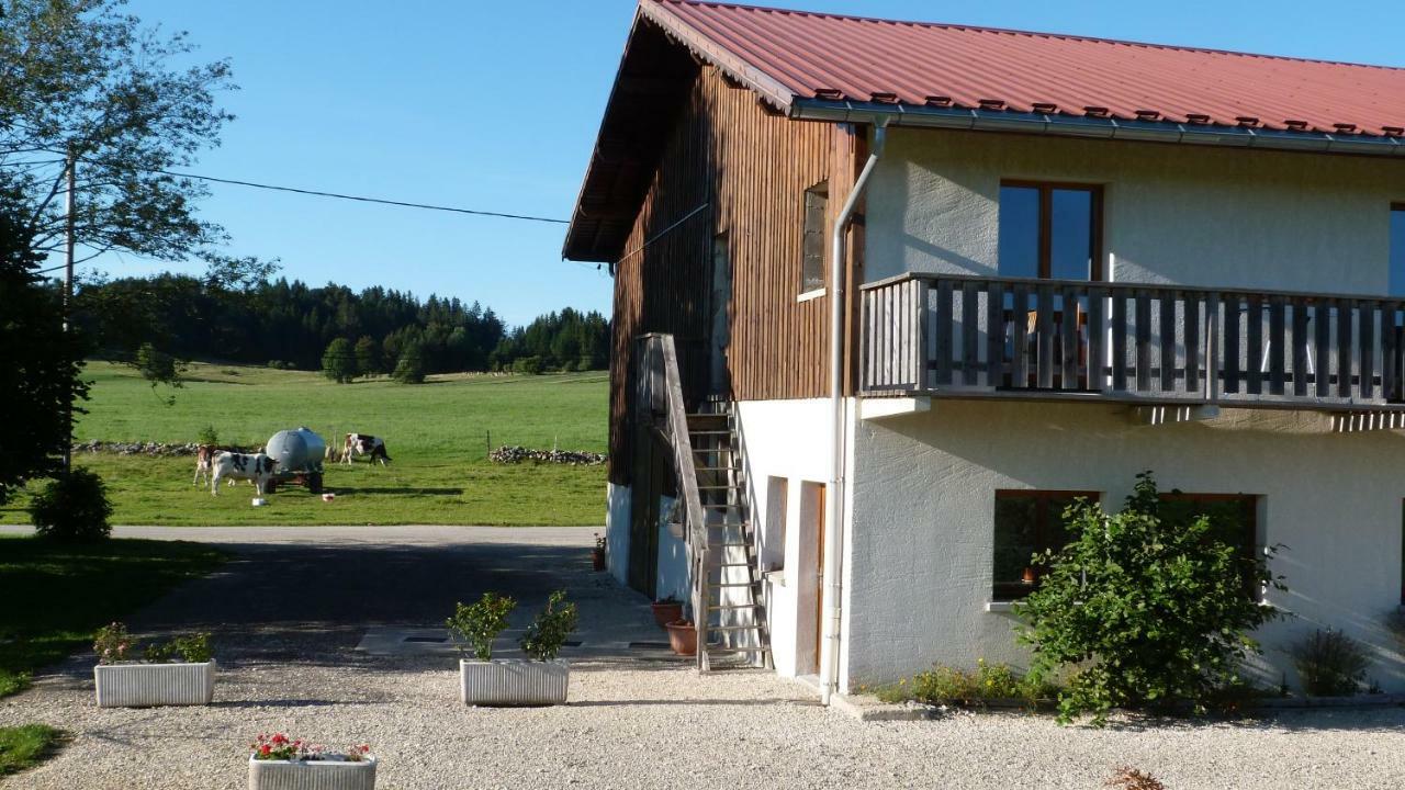 La Grange De Haute-Joux Les Fourgs Eksteriør bilde